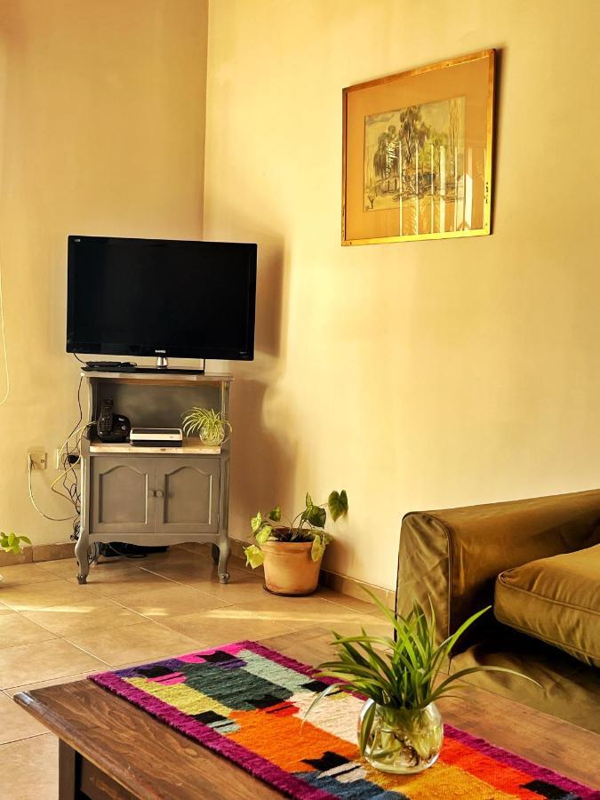Dpto Ayacucho Appartement Mendoza Buitenkant foto